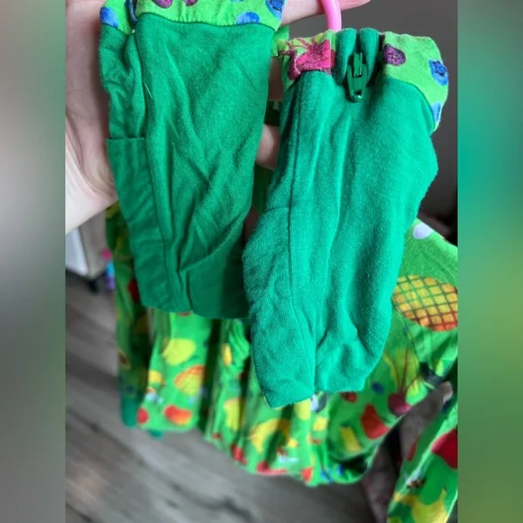 Little Sleepies Once Upon A Farm Collab Zippy Pajamas Size 3T - Picture 4 of 8